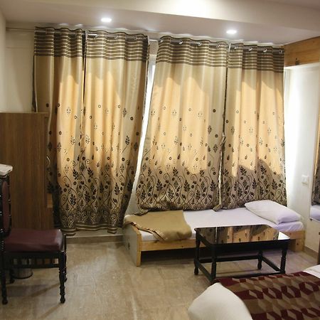 Hotel Al Saudia Bombay Esterno foto